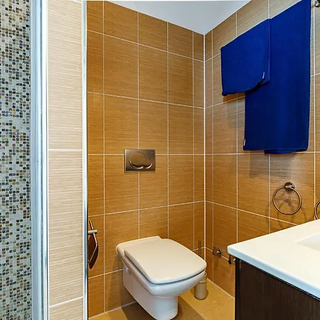 Holiday home Esmeralda 8 Lujo *